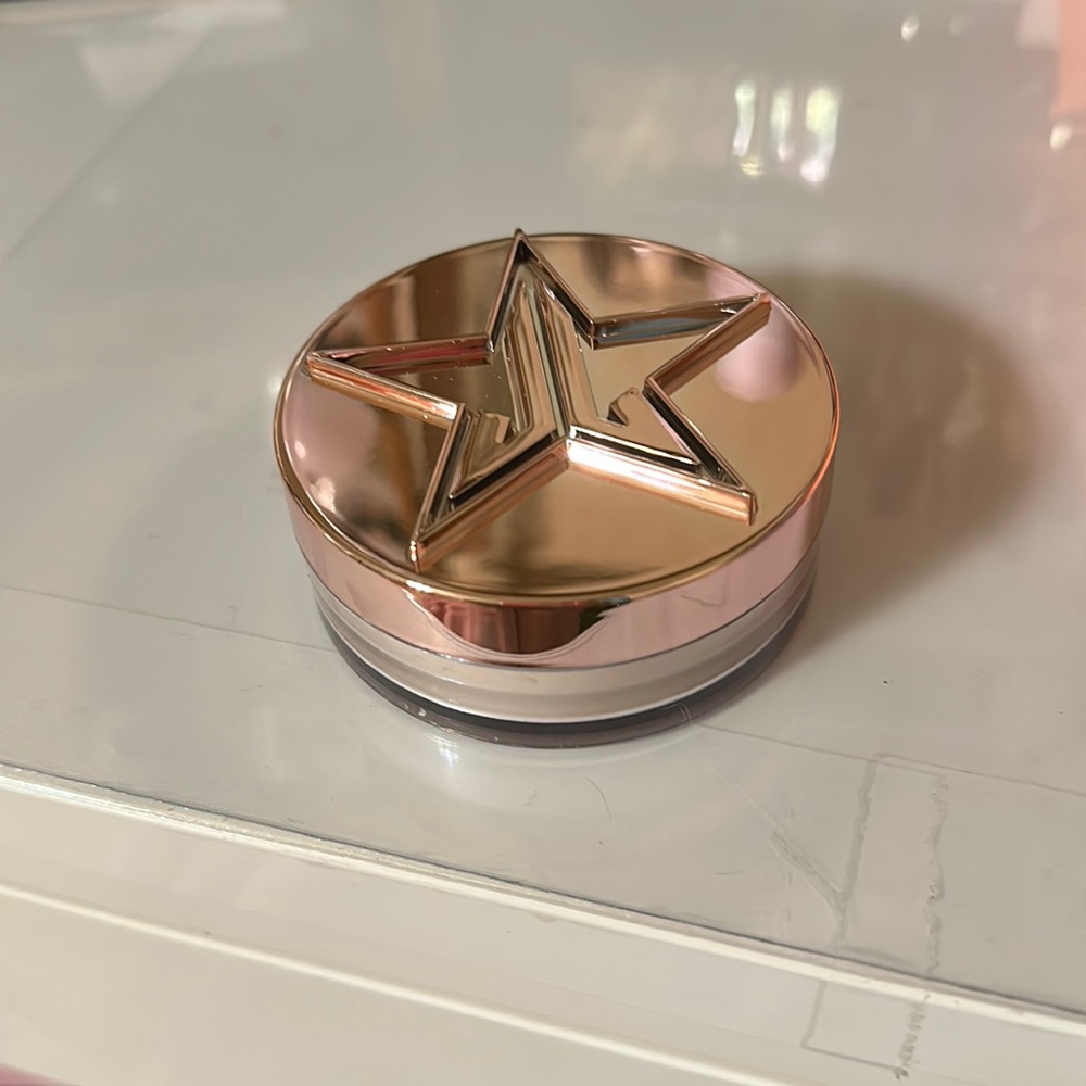 Jeffree star luminous powder